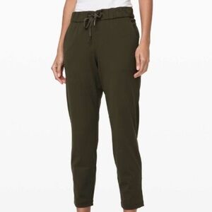 Lululemon green pants-size 8